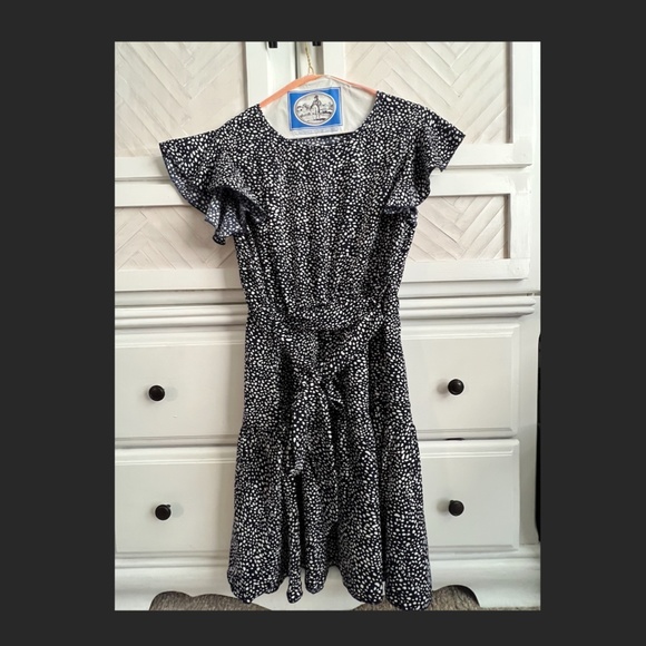 Amazon dotted dress - Picture 2 of 2